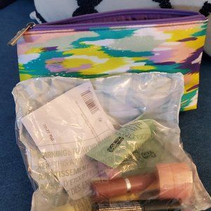 NWT Clinique makeup bag & sample products